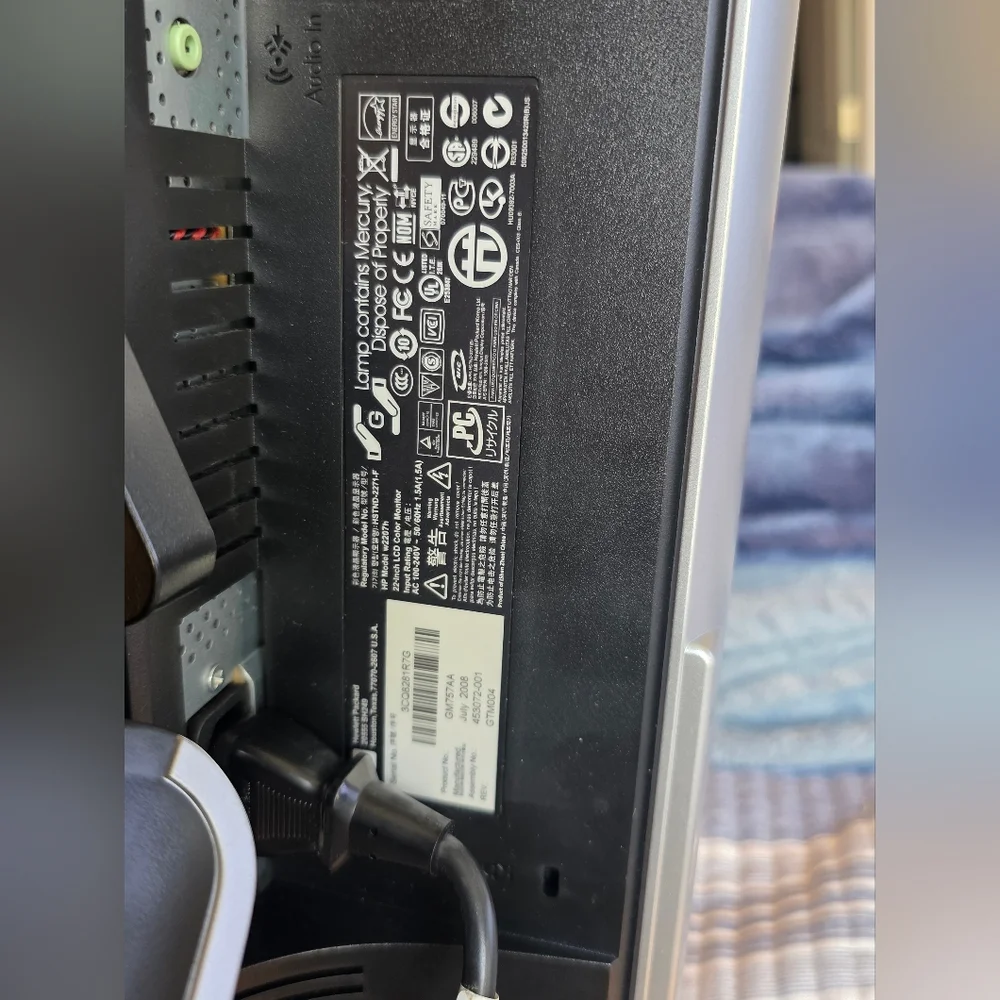 HP w2207h 22